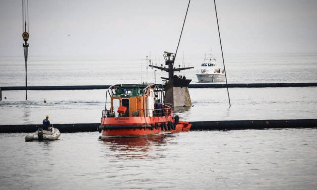 Beaches affected by oil spill return to public use