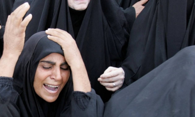 Εικόνες φρίκης στο Ιράκ: Πυροδότησαν βόμβα κατά τη διάρκεια κηδείας – Τουλάχιστον 25 νεκροί