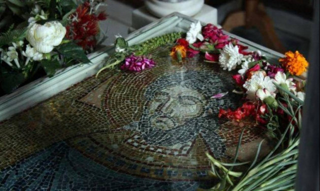 «Άγιε Ραφαήλ, προχώρα εσύ μπροστά και εγώ σ’ ακολουθώ!»