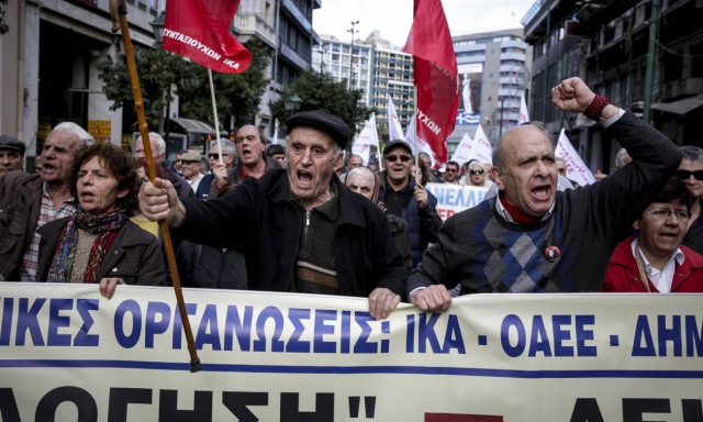 Σοκ: Ποιοι θα δουν «ψαλίδι» στις συντάξεις έως και 30% - Αυτά είναι τα ποσά