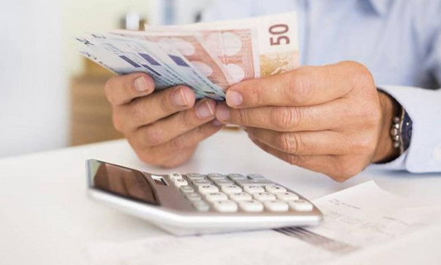 Δείτε σε ένα βίντεο όσα πρέπει να γνωρίζετε για τις 120 δόσεις στην Εφορία