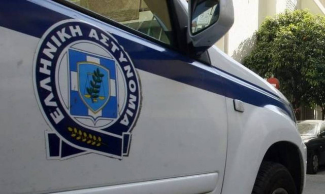 Σπείρα Ρομά αλωνίζει… ανενόχλητη σε Ίλιον - Πετρούπολη, αδειάζει σπίτια και ληστεύει παιδιά