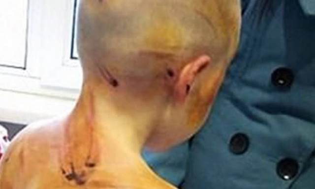 Σοκ: Μαστίγωσε το παιδί της φίλης του επειδή δεν ήξερε να μετράει!