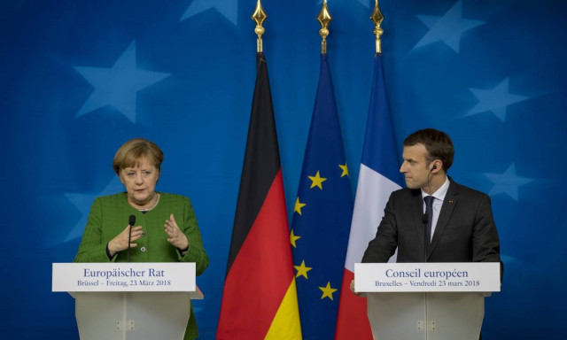 Τριγμοί στο γαλλογερμανικό άξονα: «Πάγος» από Μέρκελ στις προτάσεις Μακρόν για την ΕΕ
