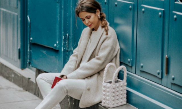 Η τσάντα που μοιάζει με κόσμημα και έχει ξετρελάνει όλα τα It Girls