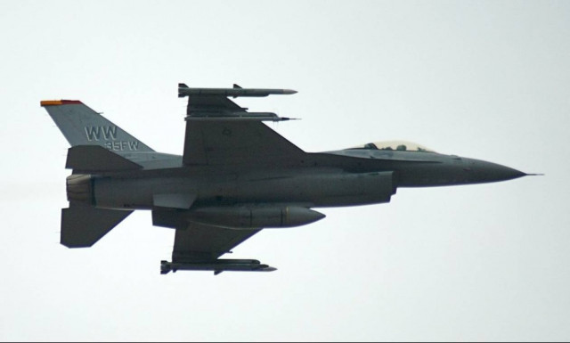 Συνετρίβη μαχητικό αεροσκάφος στην Αριζόνα (Pic)