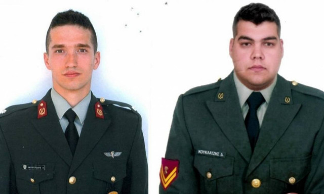 Έλληνες στρατιωτικοί: «Καθαρά» τα κινητά τους – Πόσο θα μείνουν στη φυλακή