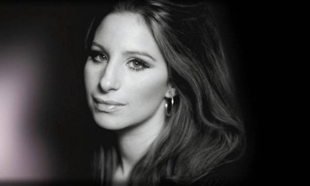 «Becoming Barbra»: Το «φυσιολογικό κορίτσι» που έγινε η σταρ Μπάρμπρα Στράιζαντ! (pics)