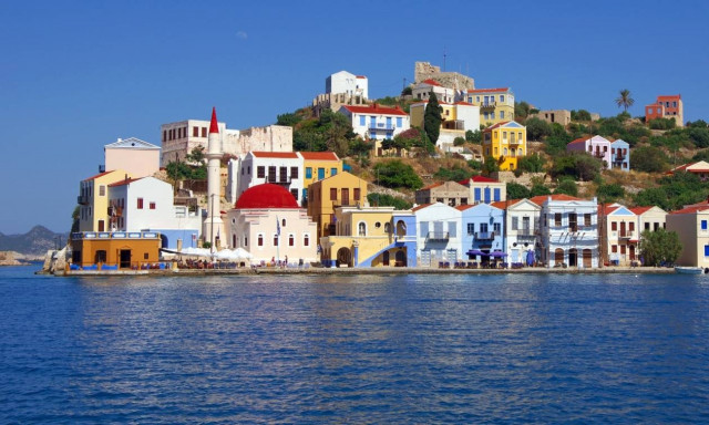 Συναγερμός στο Αιγαίο: Οι Τούρκοι «εξαφάνισαν» το Καστελλόριζο – Δείτε το χάρτη – ντοκουμέντο