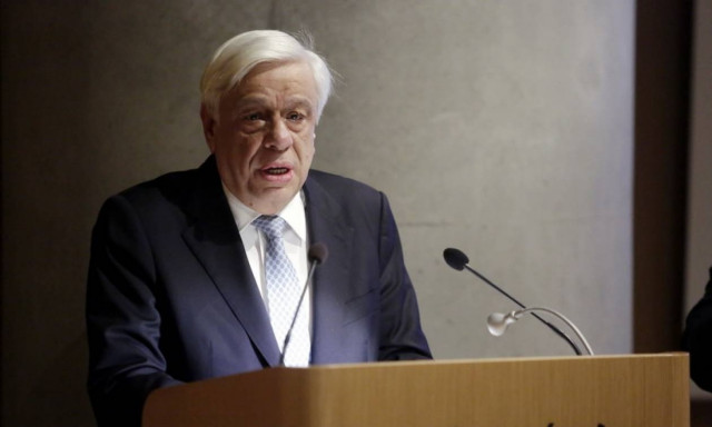 «Θερμά συγχαρητήρια» από τον Προκόπη Παυλόπουλο στην ομάδα μπάσκετ της ΑΕΚ