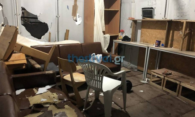 Clashes break out at migrants camp near Thessaloniki