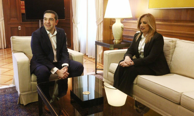 Ευρωπαίοι Σοσιαλιστές σε Γεννηματά και Τσίπρα: «Βρείτε τα!»