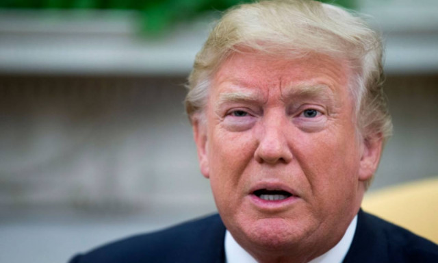 Ο Τραμπ κατάφερε το ακατόρθωτο: Απελευθέρωσε τους τρεις Αμερικανούς κρατουμένους στη Βόρεια Κορέα