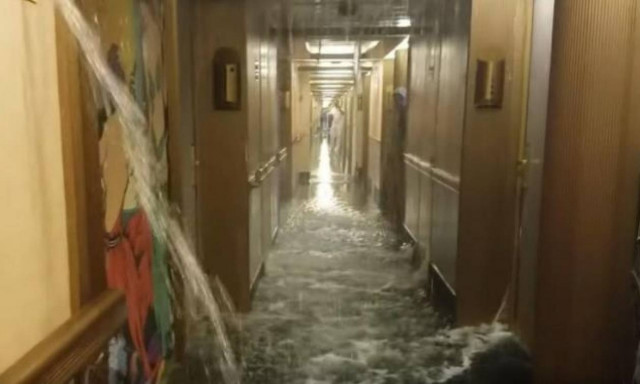 «Θρίλερ» σε κρουαζιερόπλοιο: Τρομοκρατημένοι επιβάτες ήταν σίγουροι ότι θα πεθάνουν (Pics+Vid)