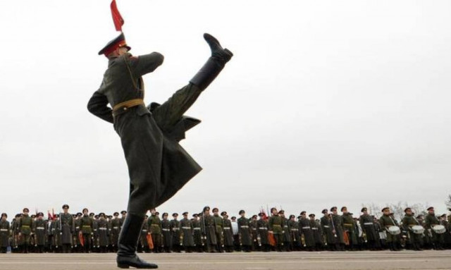 Ρωσία - Μόσχα: Δείτε την παρέλαση στην Κόκκινη Πλατεία για τη νίκη κατά των Ναζί (Pics+Vids)