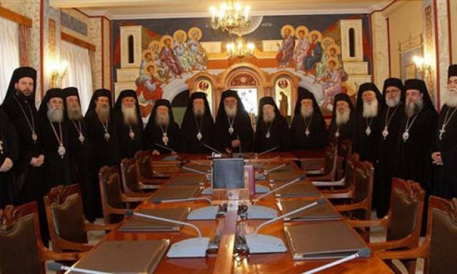 Βροντερό «όχι» της Ιεράς Συνόδου στην αναδοχή παιδιών από ομόφυλα ζευγάρια