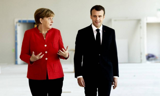 Μακρόν σε Μέρκελ: «Στάσου στο ύψος των περιστάσεων που απαιτεί η ΕΕ»