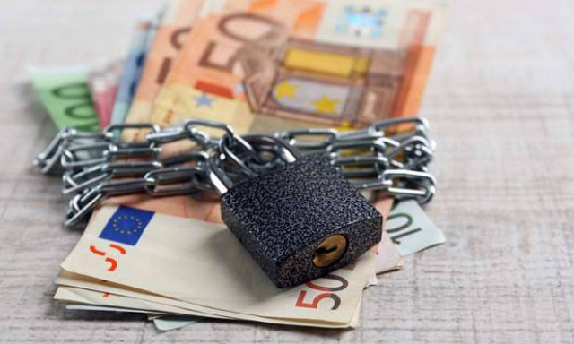 Οι «παγίδες» κατασχέσεων στις επιστροφές ΕΦΚΑ - Πώς θα σώσετε τα χρήματά σας