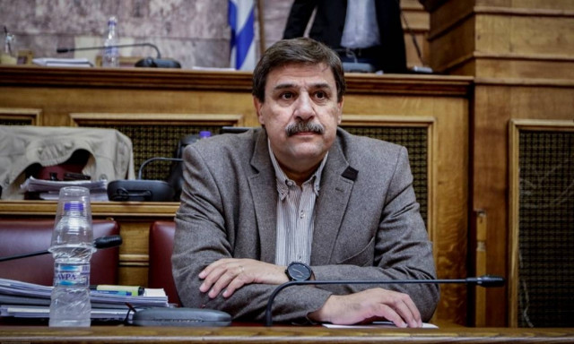 Ξανθός: Να συγκληθεί διακομματική επιτροπή για τη φαρμακευτική πολιτική
