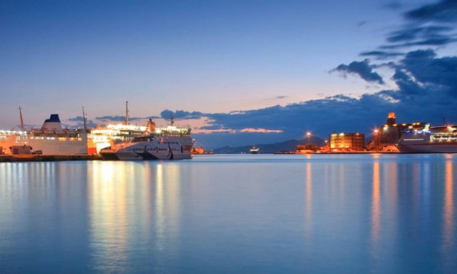 Ακτοπλοϊκα εισιτήρια: Σε τιμές ΚΤΕΛ για τους νησιώτες