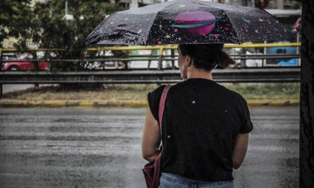 Καιρός: Πού θα βρέξει σήμερα Δευτέρα (14/5) - Αναλυτική πρόγνωση