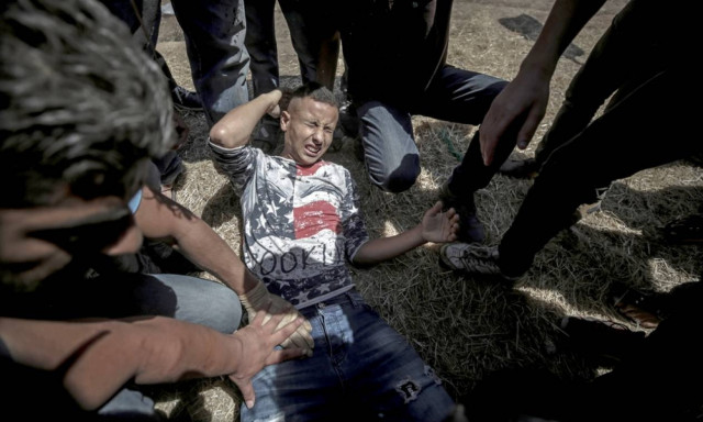 «Μετράνε» νεκρούς στη Γάζα και η Μέι ζητά «αυτοσυγκράτηση» από όλες τις πλευρές (Vid)