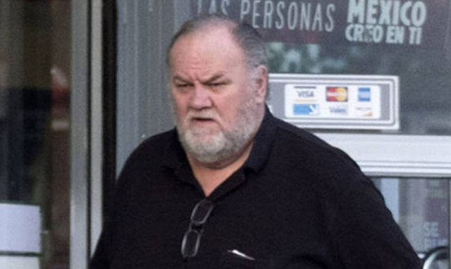 «Μύλος» με τον πατέρα της Μέγκαν Μαρκλ: Τελικά θα πάει στο βασιλικό γάμο αν…