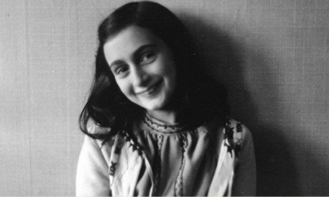 Η άλλη όψη του ημερολογίου της Άννα Φρανκ: Τα πονηρά αστεία, η σεξουαλικότητα και οι ιερόδουλες