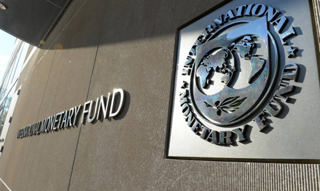 Εκπρόσωπος Ελλάδας στο ΔΝΤ: Μέτρα για την ελάφρυνση του χρέους για να μείνουμε στο πρόγραμμα