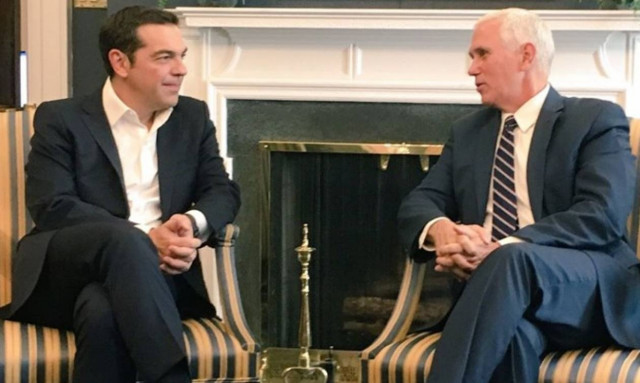 Σκοπιανό: Τηλεφωνική επικοινωνία Τσίπρα με τον αντιπρόεδρο των ΗΠΑ Μάικ Πενς