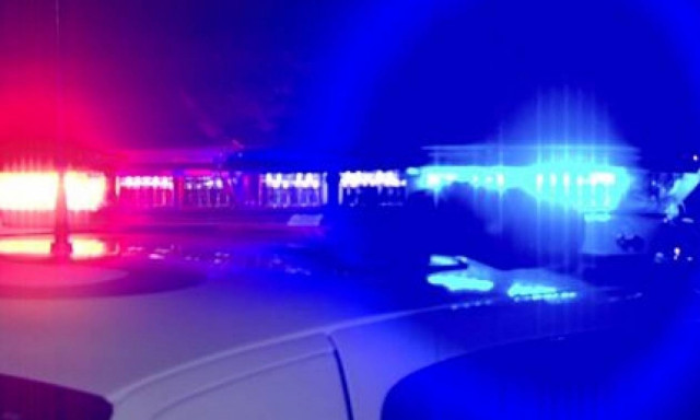 «Μπούκαρε» με το αμάξι του σε εστιατόριο και σκότωσε την κόρη και τη νύφη του (vid)