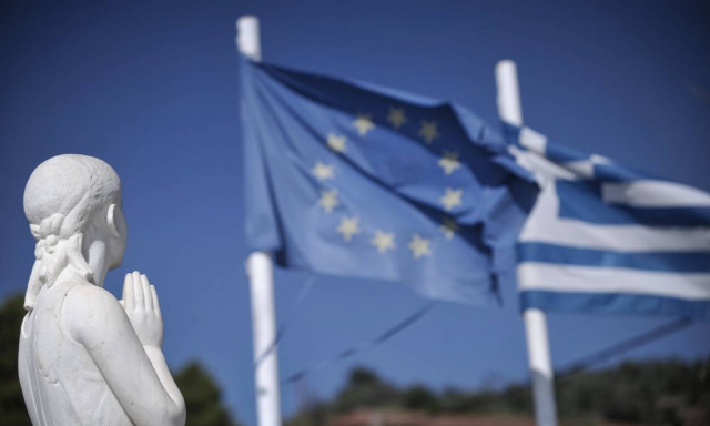 «Βόμβα» από Handelsblatt: Αυστηρή επιτήρηση στην Ελλάδα μέχρι το 2050