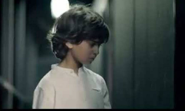 Viral σε όλο τον κόσμο η διαφήμιση με τον μικρό που ζητά από τους ηγέτες να σταματήσει ο πόλεμος