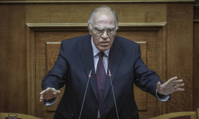 Λεβέντης για Σκοπιανό: Γραμμή προδοσίας μια συμφωνία με τον όρο «Μακεδονία»