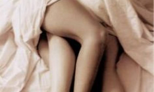 Γυναίκα μήνυσε τον άντρα της και του ζητάει 300.000 εξαιτίας της... ερωτικής του διάθεσης