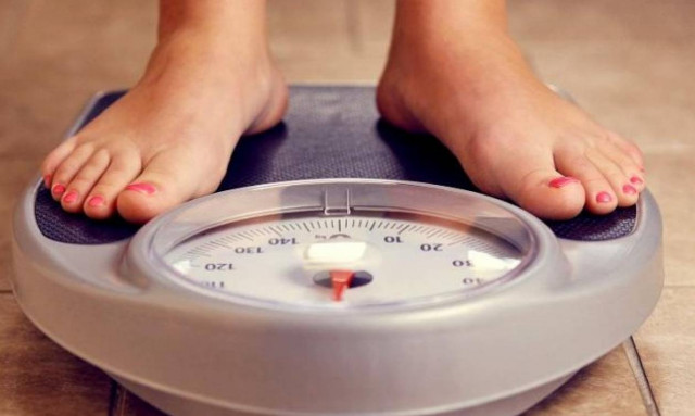 Το μεγάλο λάθος που κάνεις με τη ζυγαριά και δεν σου δείχνει τα πραγματικά σου κιλά