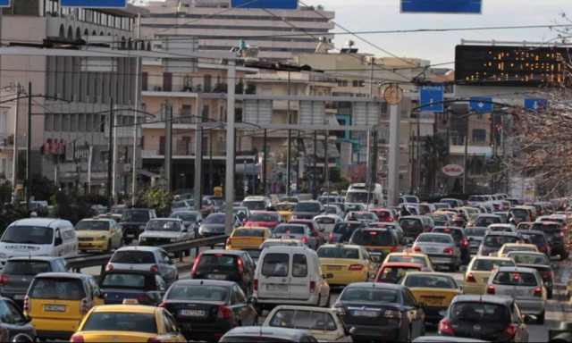 Κίνηση ΤΩΡΑ: Αυτοί είναι οι δρόμοι που δεν έχουν κίνηση