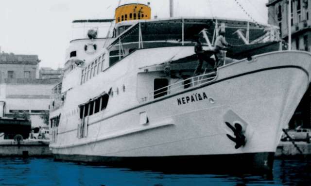 Το Πλωτό Μουσείο Νεράιδα ανοιχτό για το κοινό στη Μαρίνα Ζέας