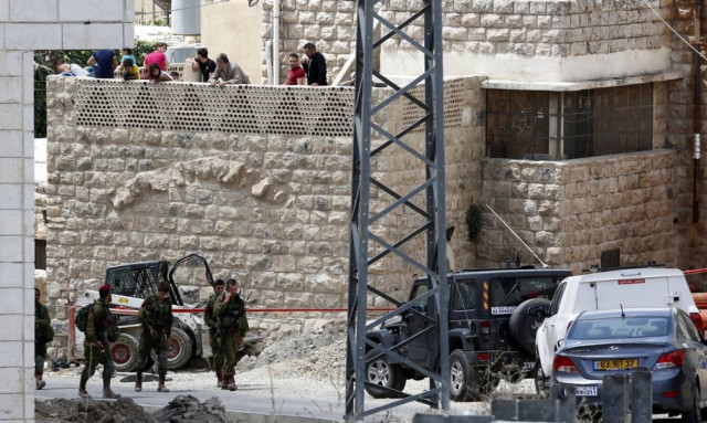 Ισραήλ: Παλαιστίνιος έπεσε νεκρός από ισραηλινά πυρά (pics)