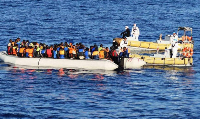 Children among 9 dead as refugee boat sinks off Turkey