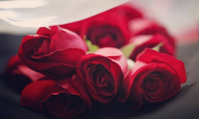 3 Ιουνίου: Μεγάλη γιορτή σήμερα - Δείτε ποιοι γιορτάζουν