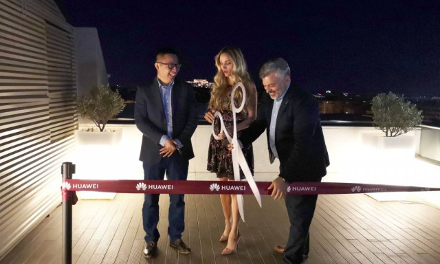 Η Huawei εγκαινίασε το καλοκαίρι  με μοναδικά νέα και εκπλήξεις!