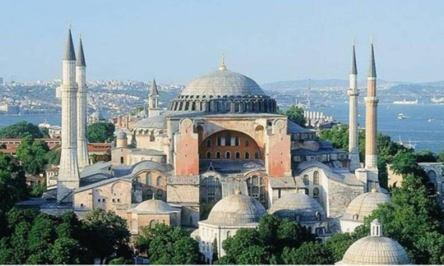 «Θα δούμε στην τηλεόραση ότι οι Ρώσοι μας παραχωρούν την διοίκηση της Πόλης»