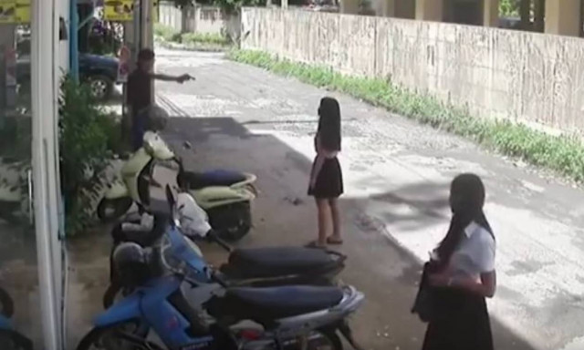 Βίντεο ΣΟΚ: 24χρονος πυροβολεί και σκοτώνει εν ψυχρώ την 21χρονη πρώην του γιατί τον χώρισε