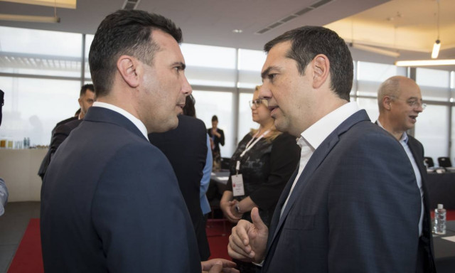 Σκοπιανό «ώρα μηδέν»: Έγινε το τηλεφώνημα Τσίπρα - Ζάεφ