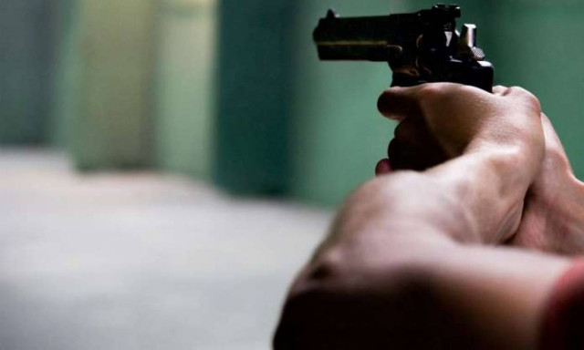 Τρόμος στη Μανωλάδα από συμπλοκή αλλοδαπών με πυροβολισμό