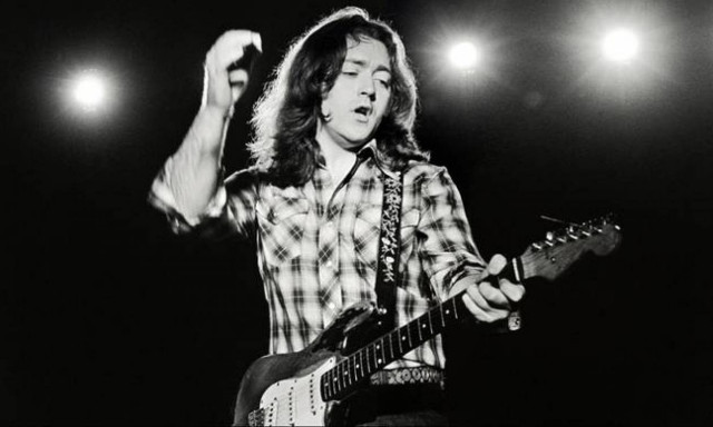 Σαν σήμερα το 1995 άφησε την τελευταία του πνοή ο δεξιοτέχνης της ηλεκτρονικής κιθάρας Ρόρι Γκάλαχερ