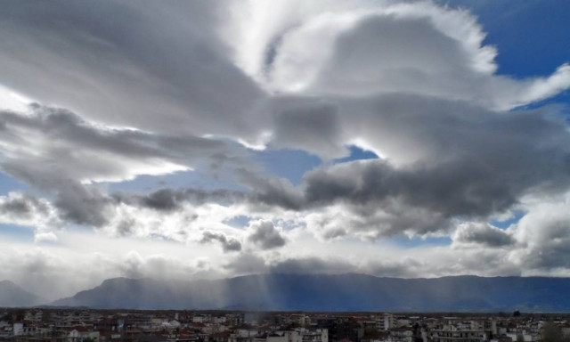 Καιρός: Με ζέστη και βροχές η Πέμπτη - «Φθινόπωρο» τις επόμενες μέρες (pics)