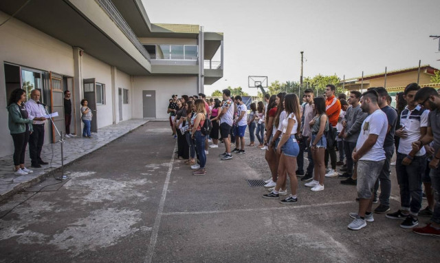 Πανελλήνιες 2018: Οι απαντήσεις σε Λατινικά, Χημεία και Αρχές Οικονομικής Θεωρίας