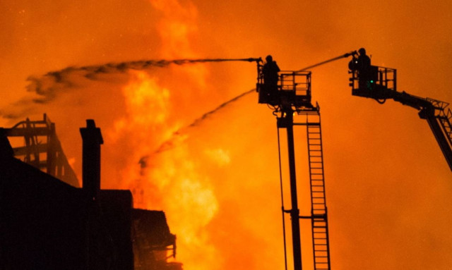 Glasgow fire: Art school's Mackintosh building extensively damaged